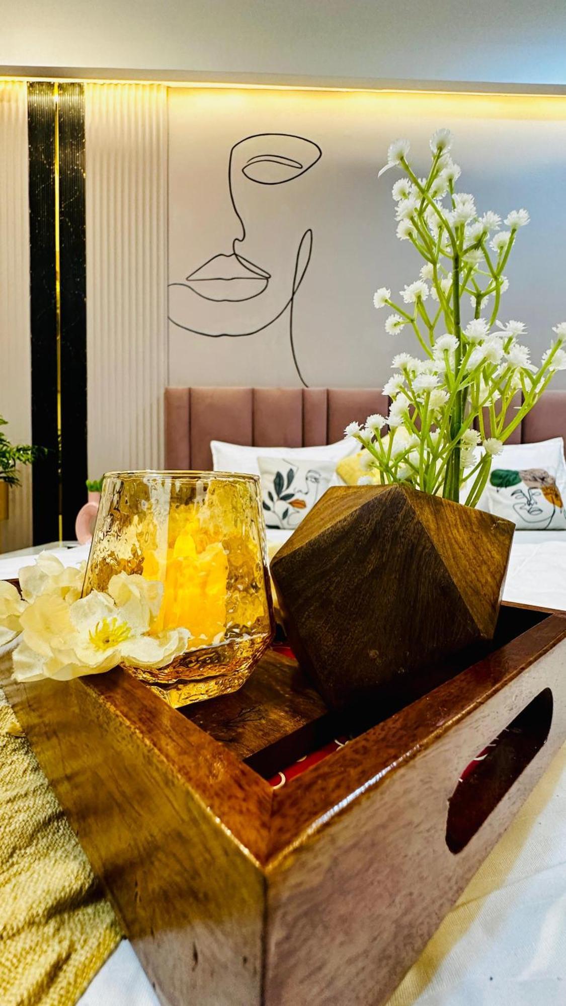The Serene With Scenic Beauty And Sunset Apartment *