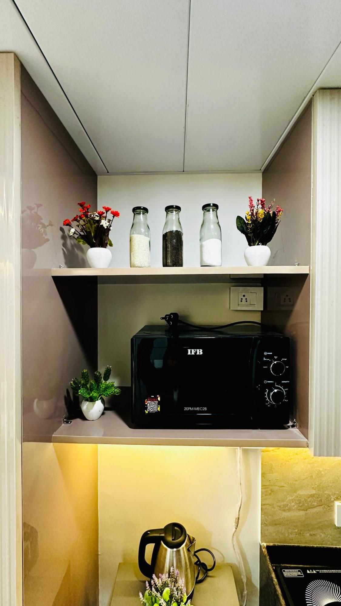 The Serene With Scenic Beauty And Sunset Apartment Pune